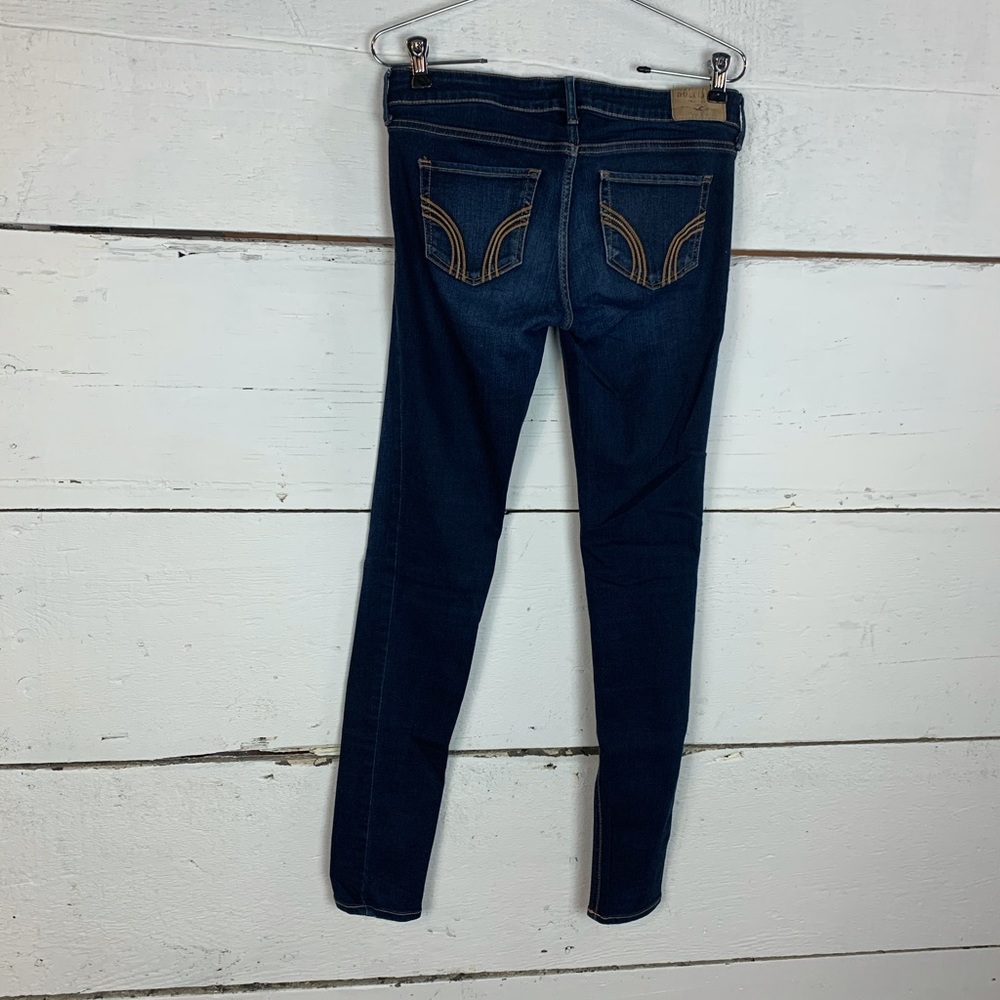 Hollister jenas size 27